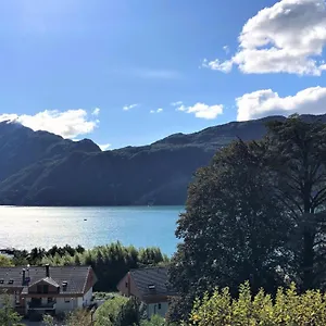 appart-christina-vue-lac.hotels-rhonealpes.com/